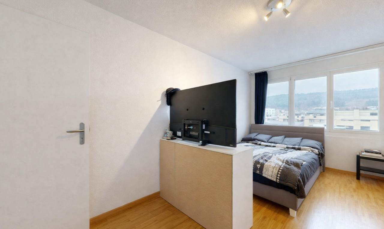 room featuring light wood-style floors and baseboards