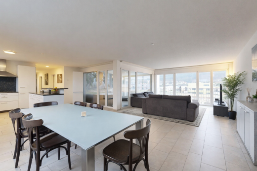 wohn- / esszimmer mit inside property, natürliches licht, natural light, gipskartonwand, und drywall