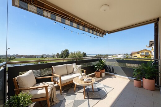 terrasse avec from property, day time, espace de vie extérieur, et terrasse