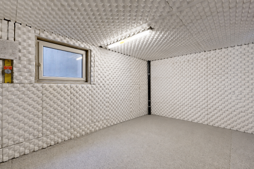 view of unfurnished room