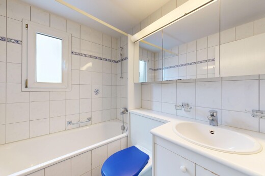 bad mit schminktisch, spiegel, tile wall, fliesenwand, und komplettes badezimmer