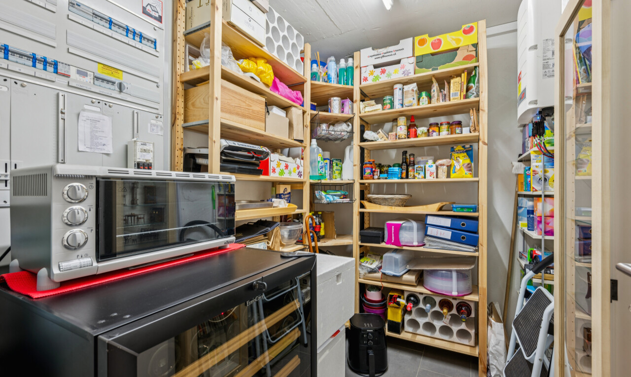 garde-manger avec grille-pain