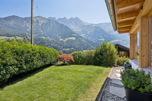view of mountain background