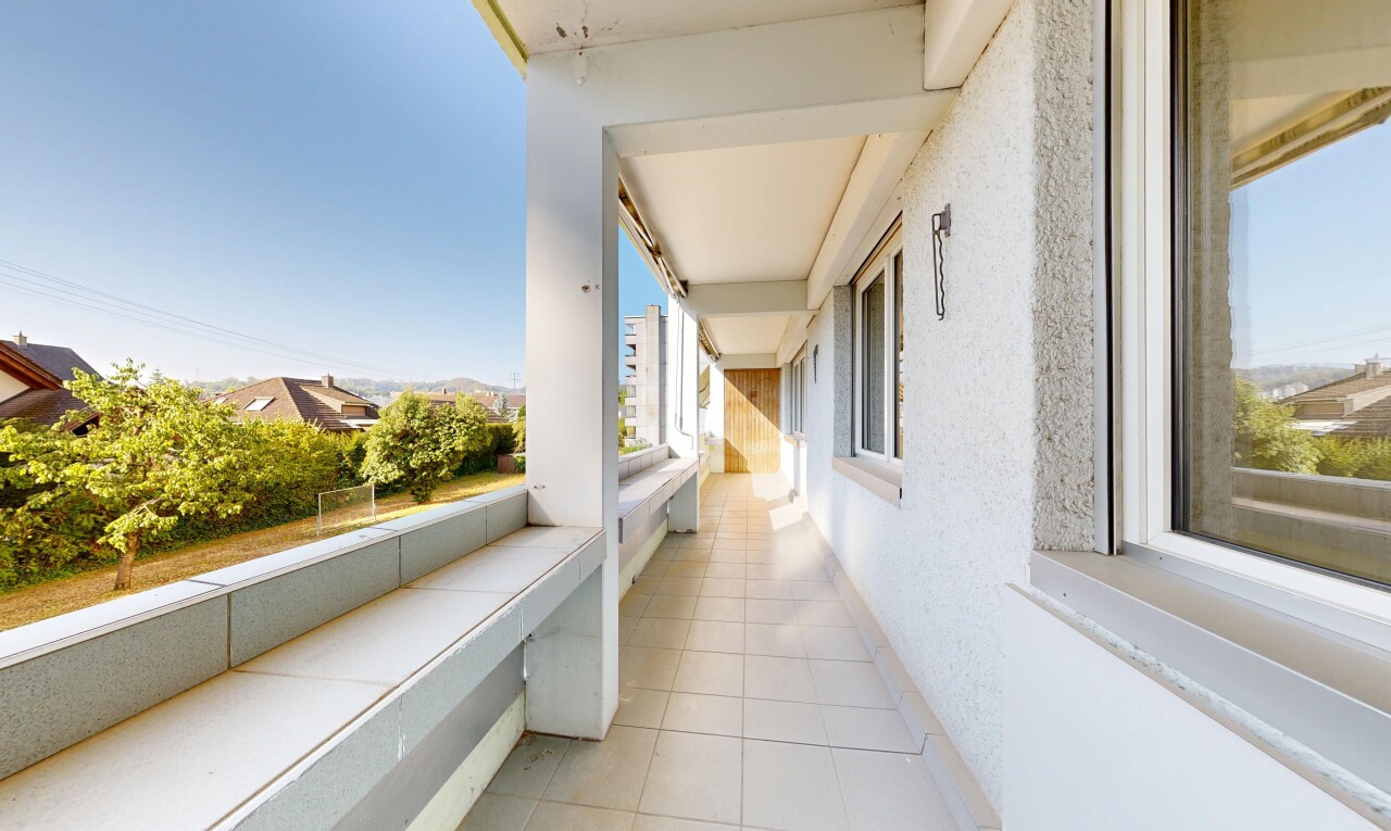 balkon mit balkon, day time, und view focus