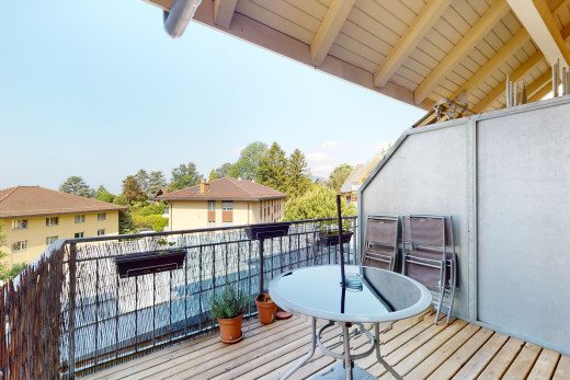 blick auf das holzdeck