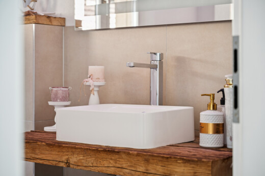 einzelheiten mit bathroom, waschbecken, wall, interior, und schminktisch