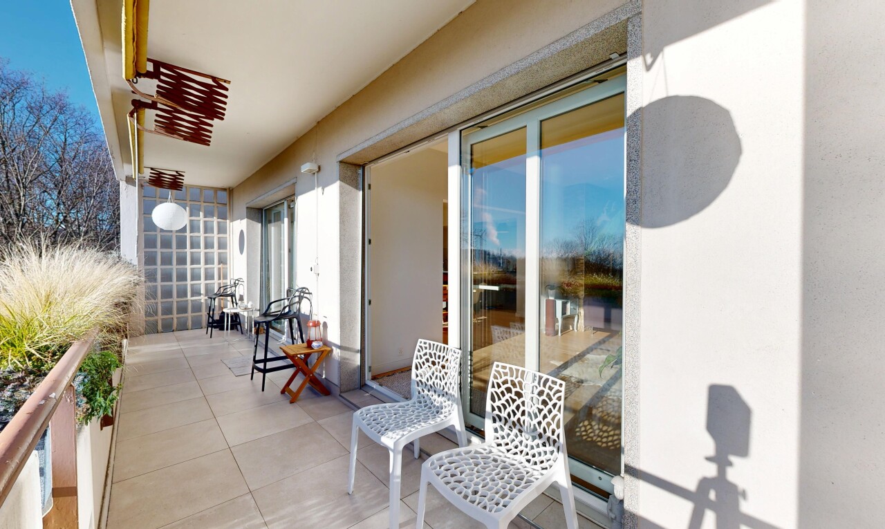 terrasse mit from property und day time