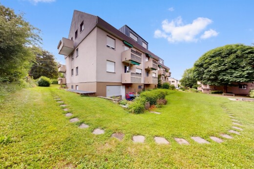außenansicht mit stuckverkleidung, apartment complex view, from community, rasen, und day time