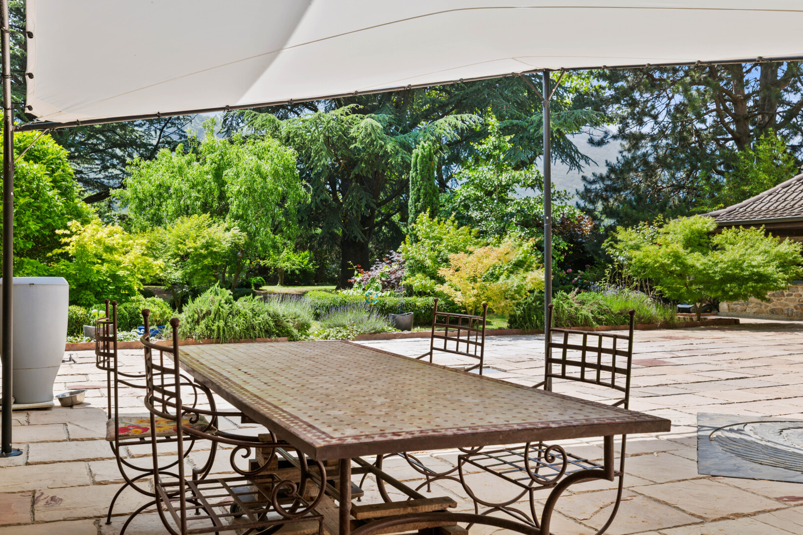 terrasse avec terrasse, woods view, et vue sur les bois