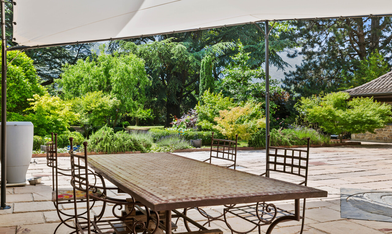 terrasse avec terrasse, woods view, et vue sur les bois