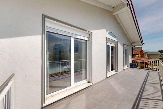 terrasse avec from property et day time