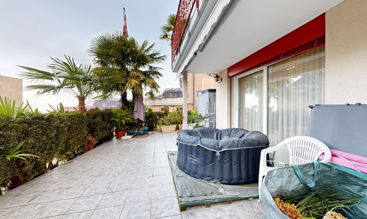 terrasse avec from property et terrasse