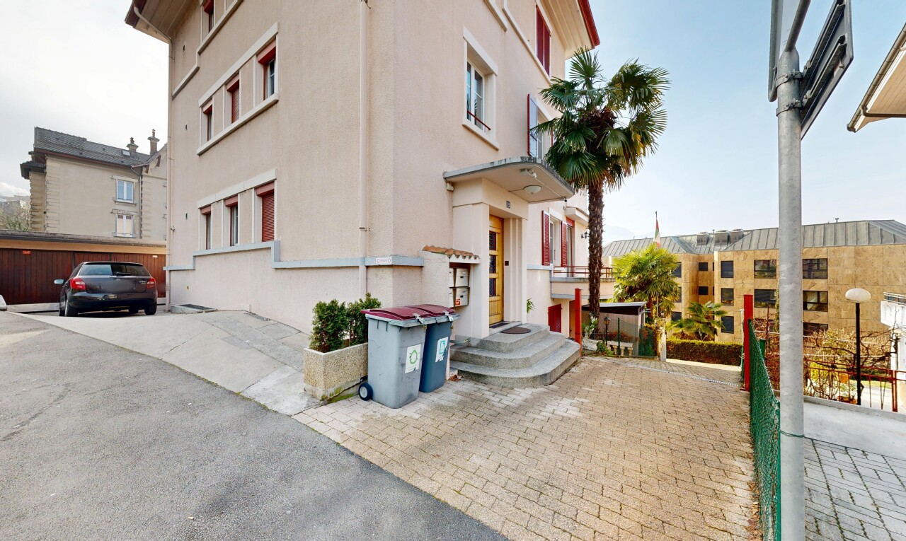 extérieur du bâtiment avec apartment complex view et vue sur le complexe d'appartements