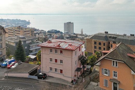 extérieur du bâtiment avec vue sur la ville, city view, et terrain vierge
