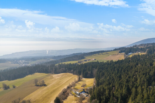 blick auf die berge mit ländliche aussicht, waldblick, und blick auf die berge