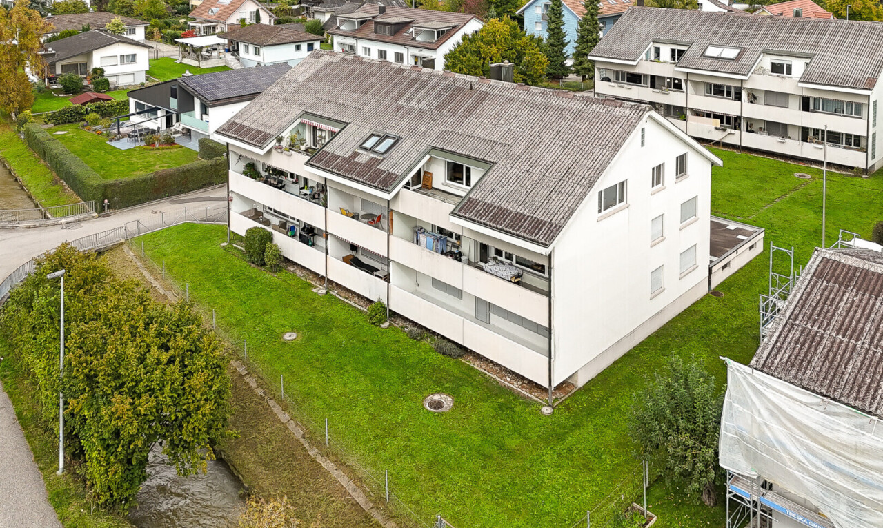 view of building exterior