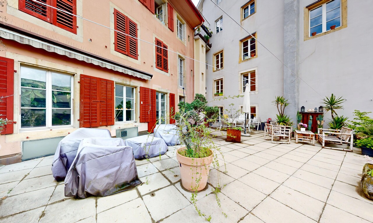 terrasse mit markise