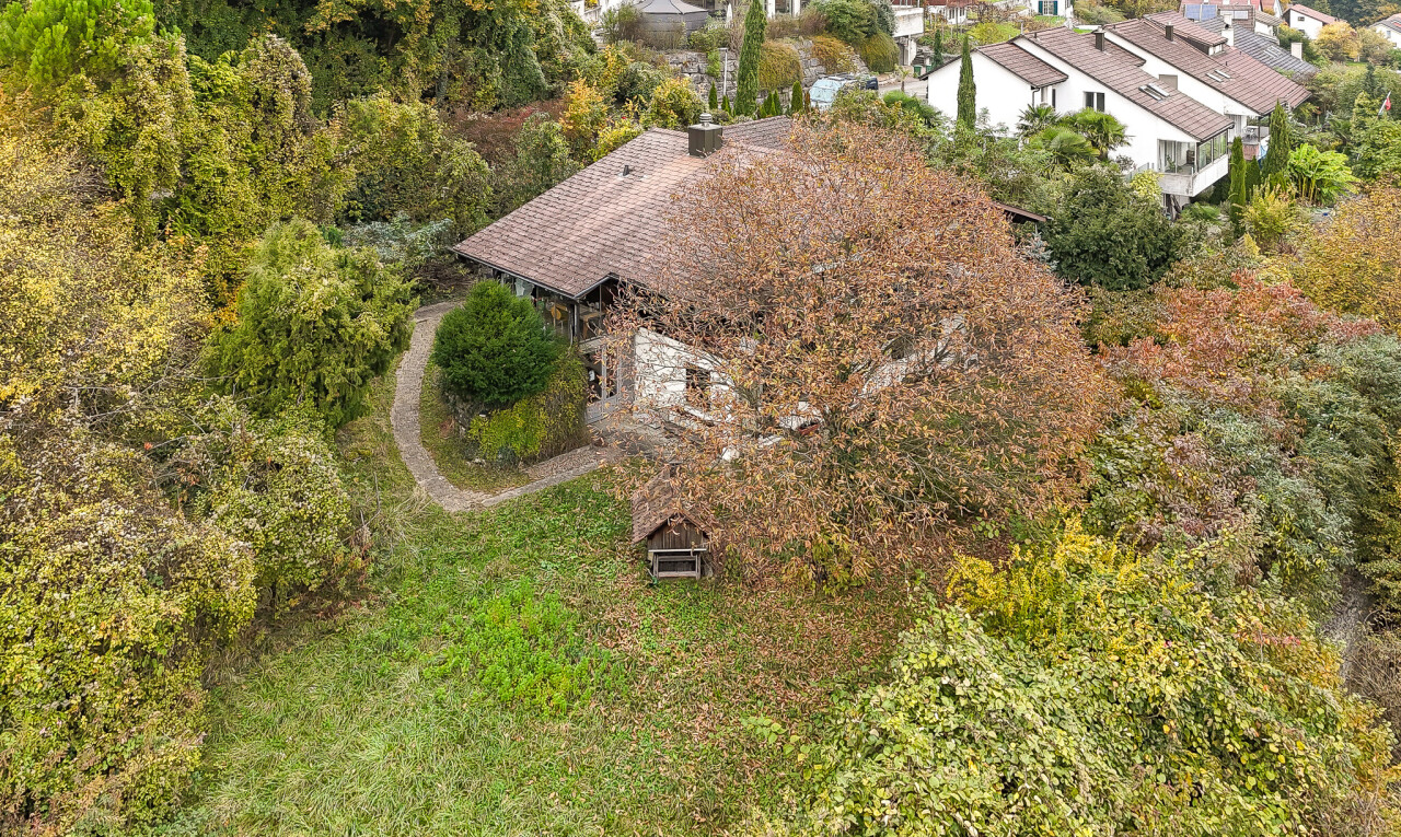 façade avec aerial view