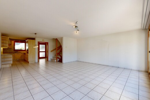 leerer raum mit deckenbeleuchtung, light floor, treppen, drywall, und gipskartonwand