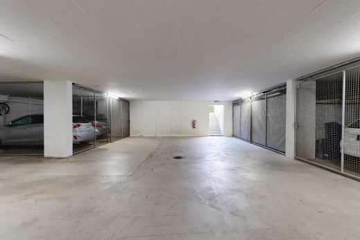 parken mit parkgarage und inside community