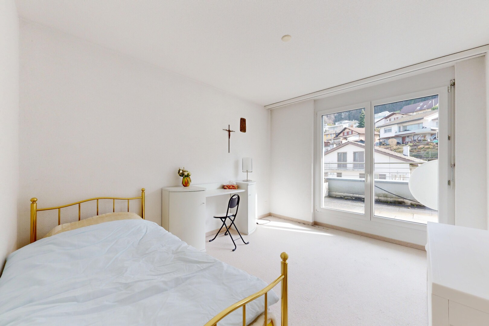 zimmer / schlafzimmer mit inside property, gipskartonwand, drywall, teppich, und carpet