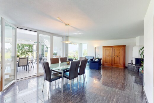 esszimmer mit inside property, natural light, natürliches licht, drywall, und gipskartonwand