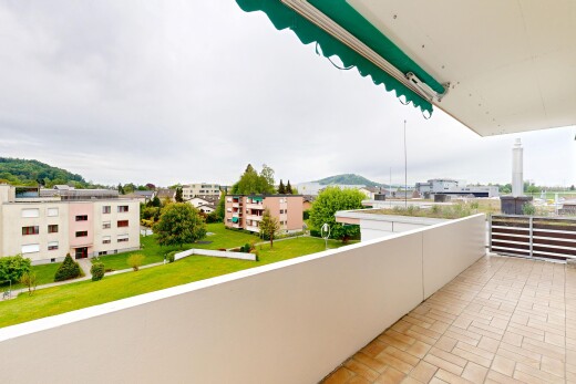 balcon avec overcast et from property