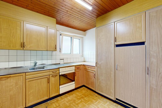 küche mit light floor, ofen, küchenrückwand beim Herd, küchenrückwand beim herd, und hellbraune schränke