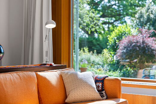 einzelheiten mit window, power working, interior, und inside property