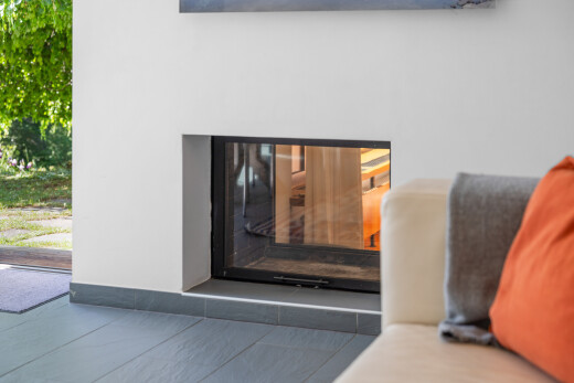 einzelheiten mit feature, gipskartonwand, drywall, kamin, und wall / siding