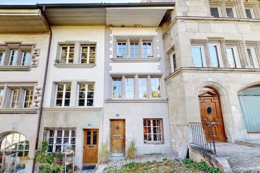 außenansicht mit day time und property visible