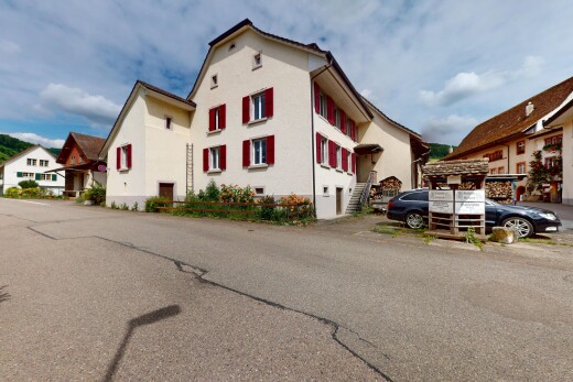 außenansicht mit residential view, wohngebietblick, day time, markise, und stuckverkleidung