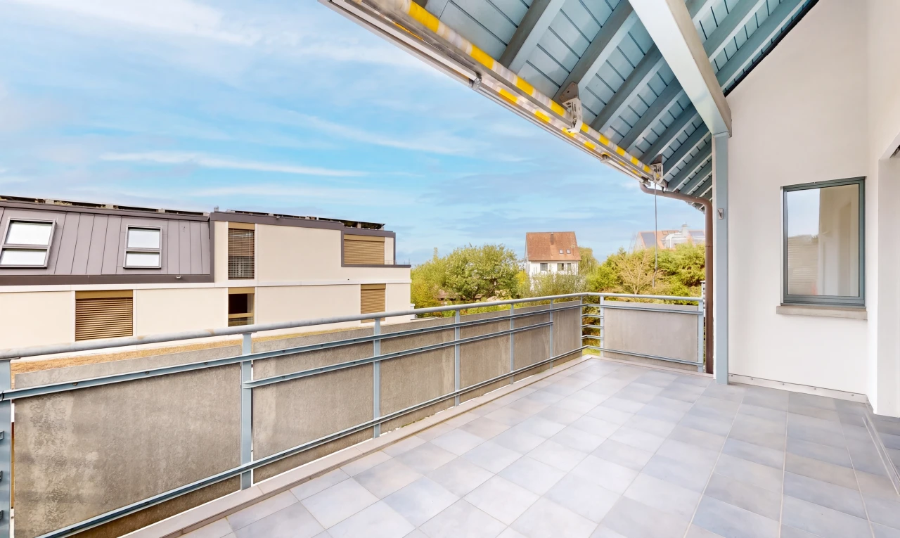 terrasse avec view focus, day time, et from property