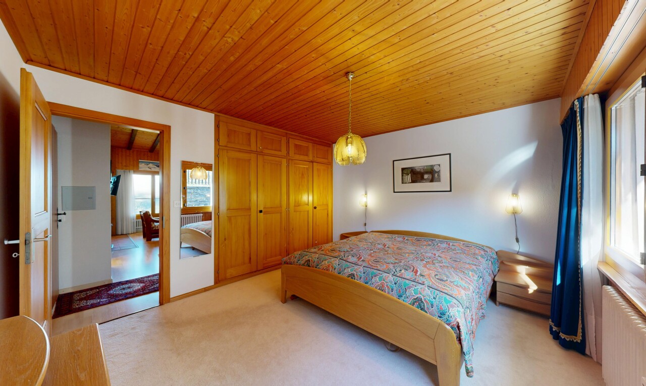 chambre avec drywall, cloison sèche, inside property, carpet, et moquette