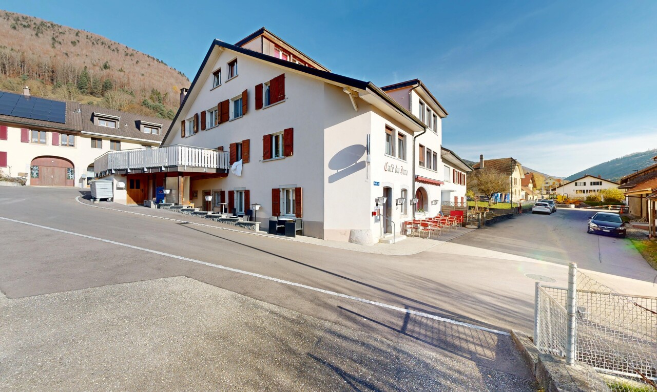 view of property featuring a mountain view