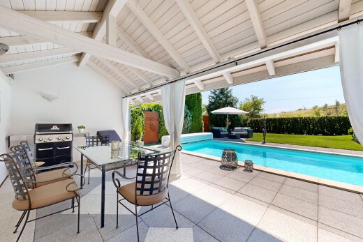 schwimmbad mit schwimmbad, terrasse, from property, essbereich im freien, und grill