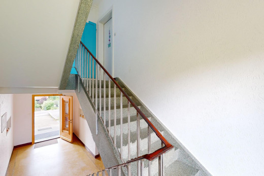 escaliers avec lumière naturelle