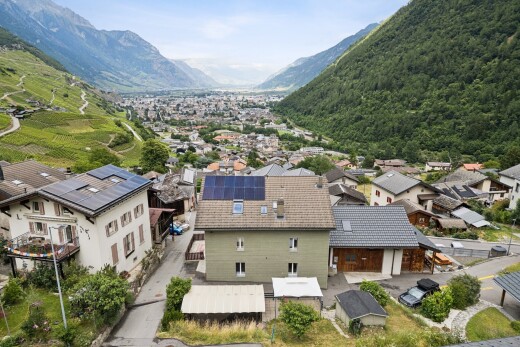 vue sur la montagne avec mountain view, vue sur la montagne, residential view, vue résidentielle, et neighborhood view