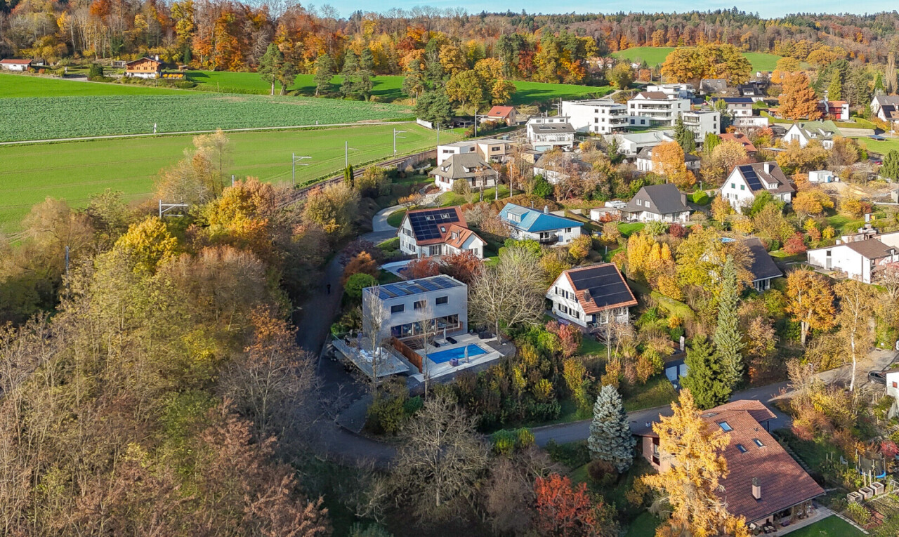 vue sur la mer avec day time, forest view, vue sur la forêt, et aerial view