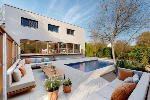 piscine avec terrasse, piscine, from property, et day time