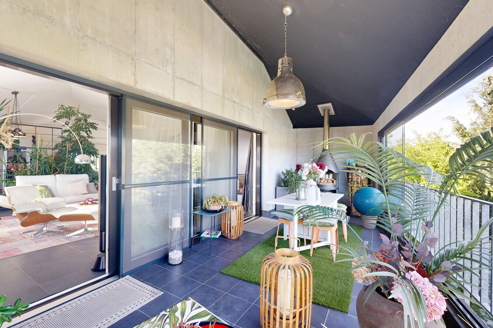patio / terrace featuring a patio