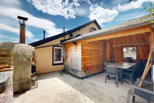 terrasse avec day time, terrasse, from property, et coin repas extérieur