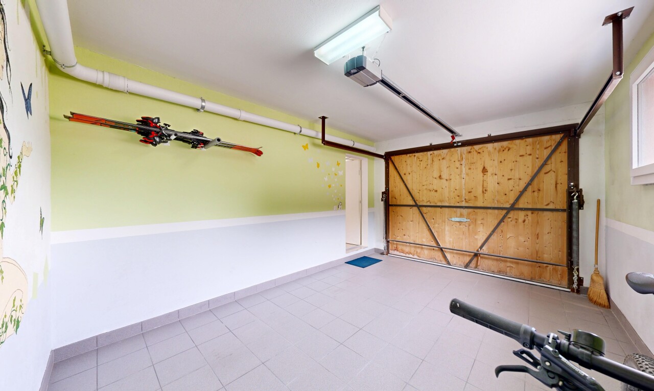 terrasse avec inside property