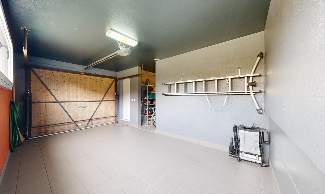 terrasse avec inside property