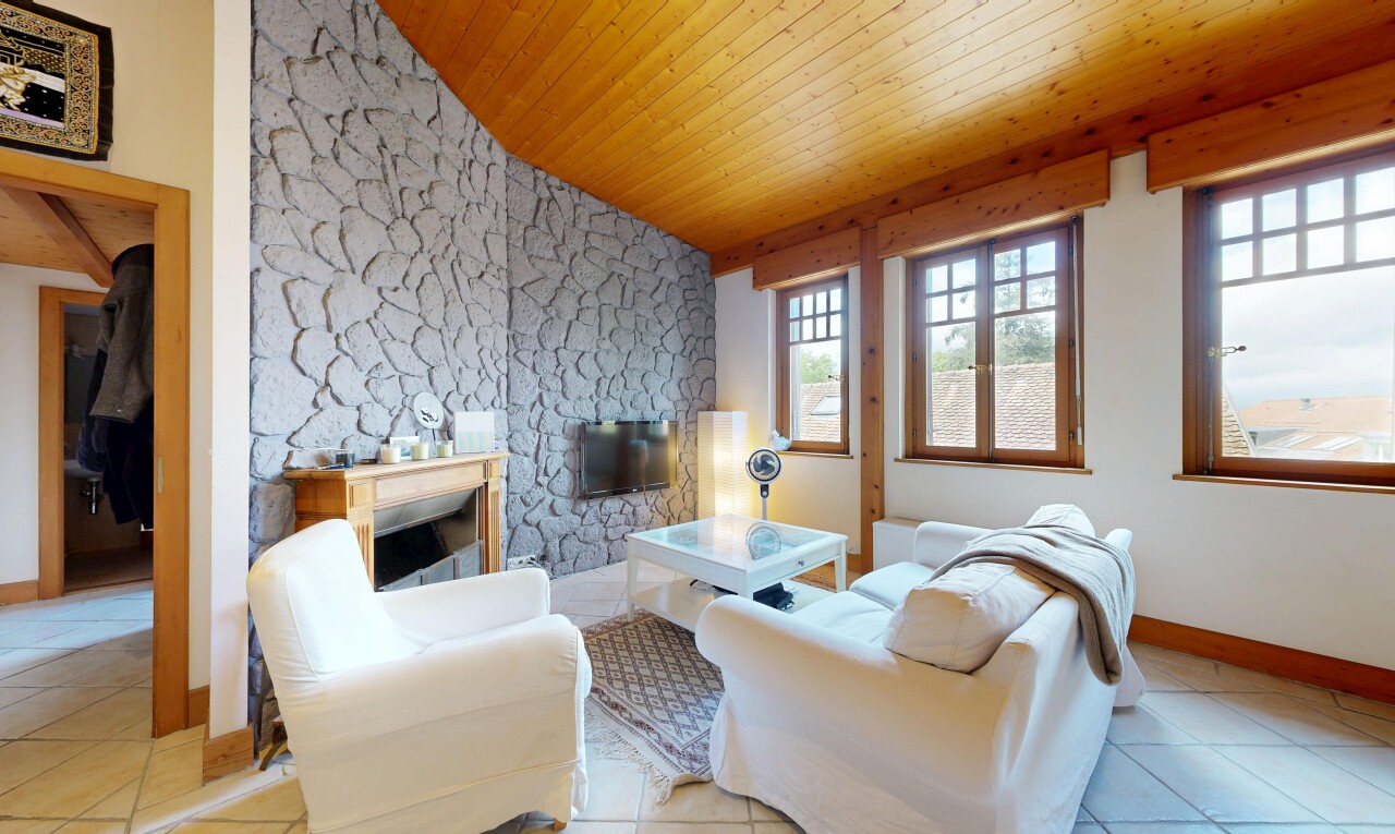 wohnzimmer mit akzentwand, accent wall, natürliches licht, natural light, und gipskartonwand