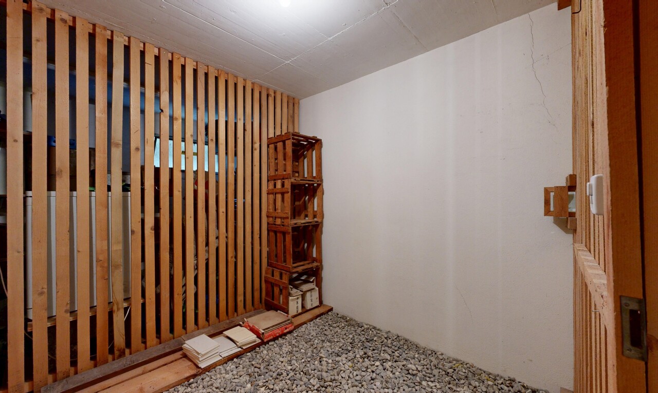 pièce vide avec cloison sèche, drywall, et inside property