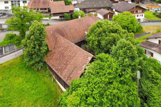 außenansicht mit residential view, wohngebietblick, und leeres grundstück