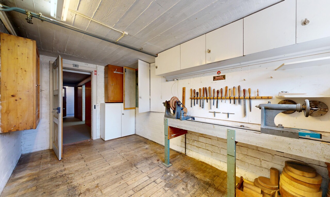 kitchen with a workshop area