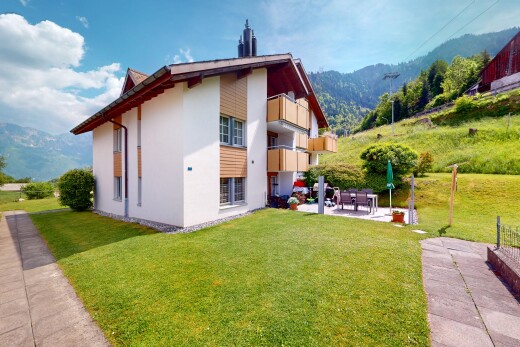 außenansicht mit terrasse, stuckverkleidung, blick auf die berge, mountain view, und balkon