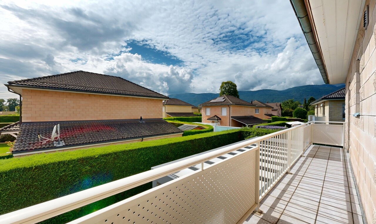 balcon avec balcon, view focus, day time, et from property